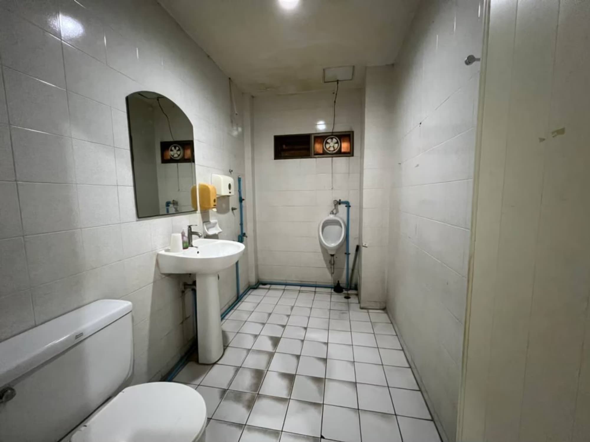 4 Bed Commercial for Sale in Mueang Chiang Mai - Image 26
