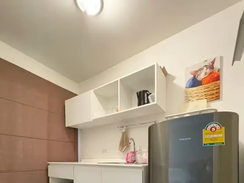 1 Bedroom Condo