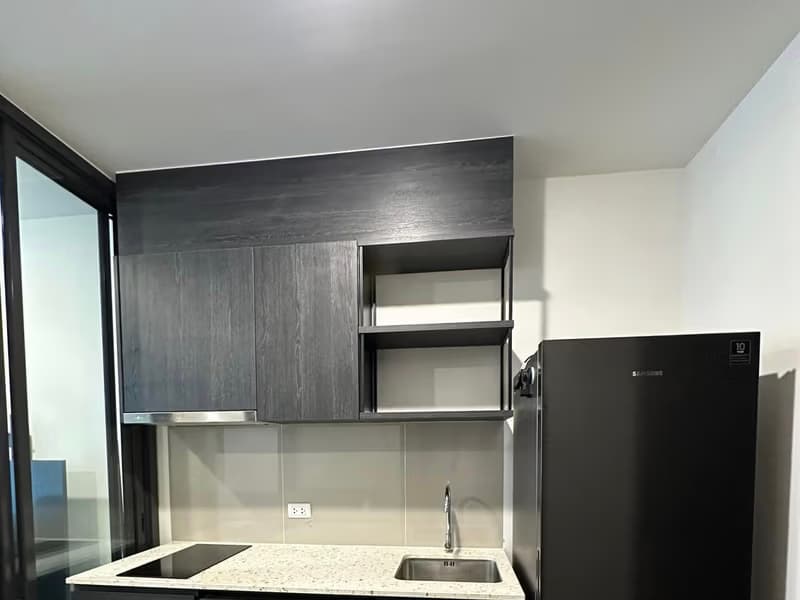 1 Bed Condo for Sale  Near Huai Khwang MRT