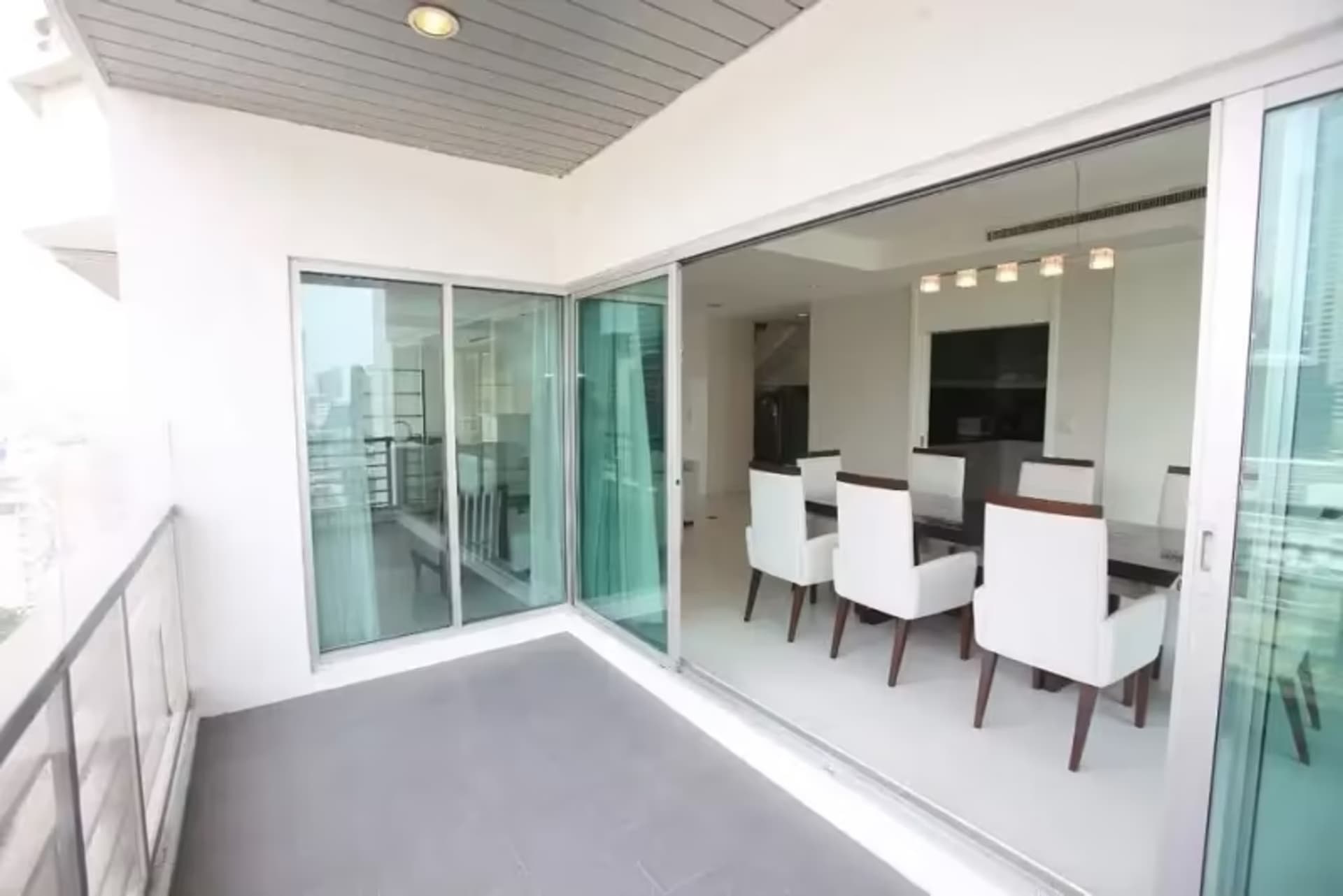 4 Bedroom Condo - Image 2