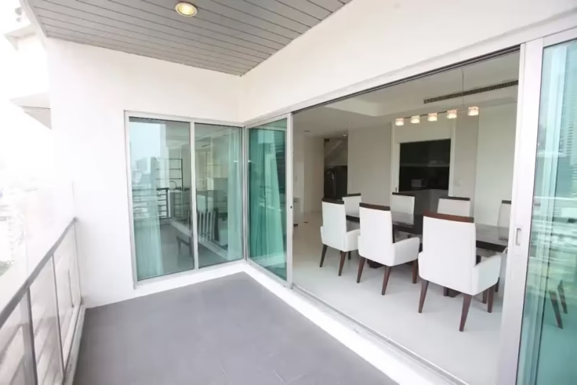 4 Bedroom Condo - Image 2