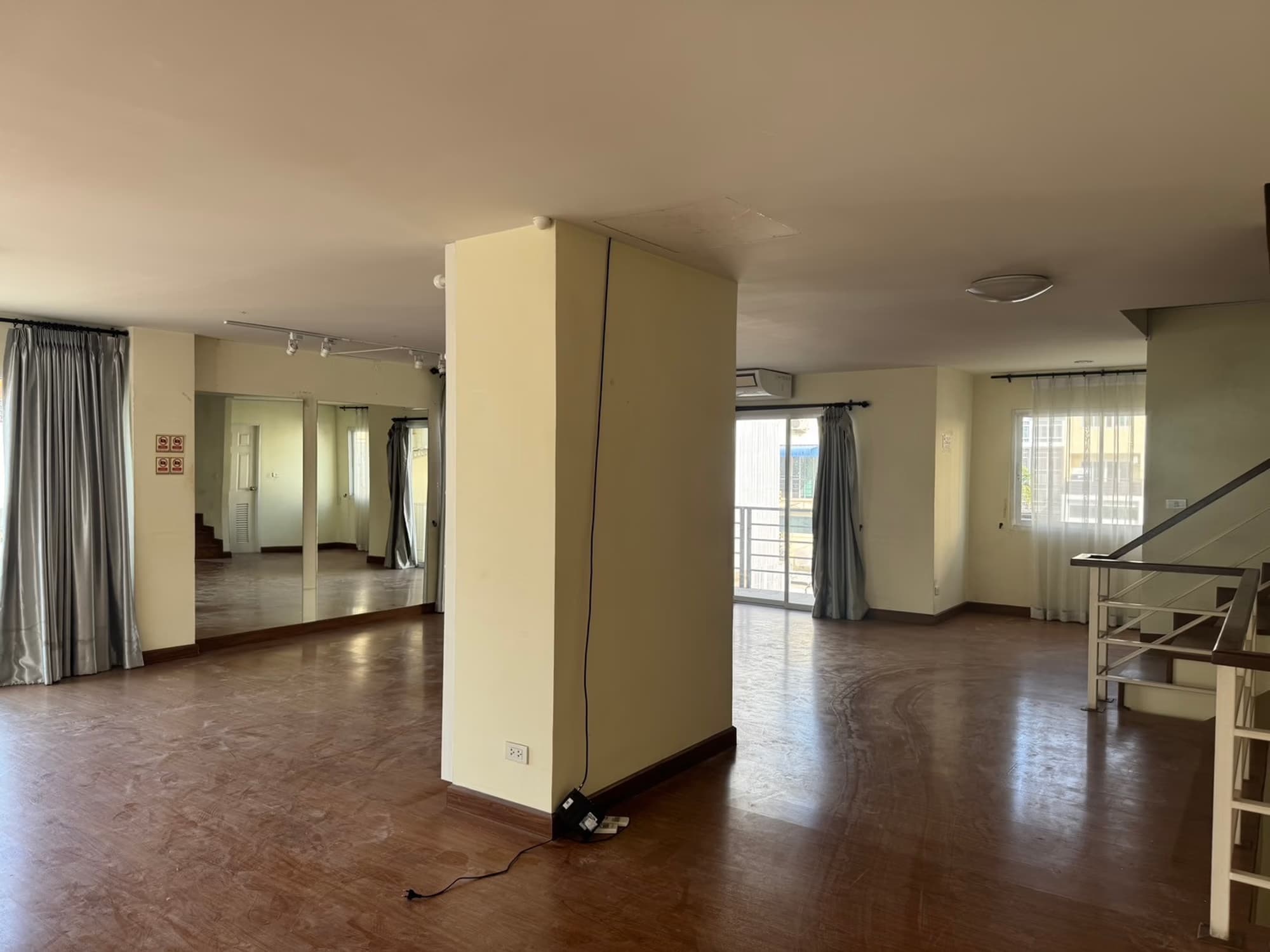3 卧室 办公室 用于 出租 在 Mueang Chiang Mai - Image 19