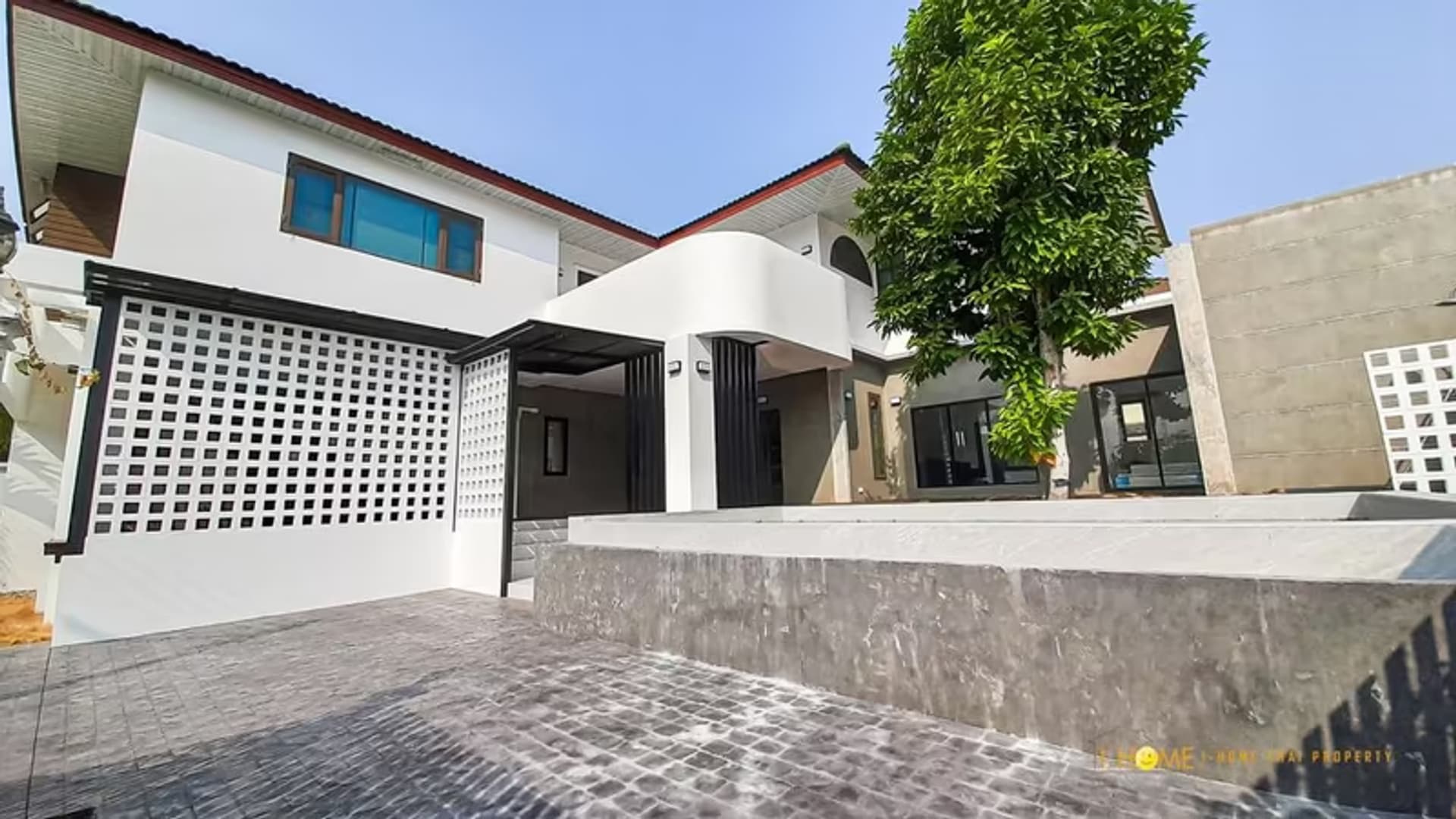 9 Bedroom Pool Villa - Image 41
