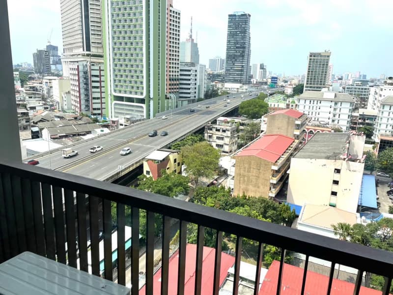 1 Bed Condo for Rent and Sale  Near Surasak BTS