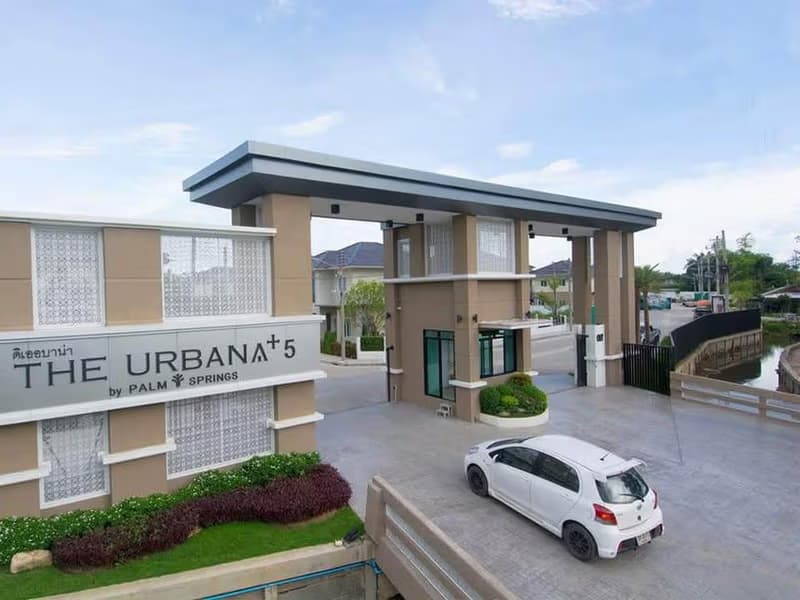 3 Bed House for Rent in Saraphi