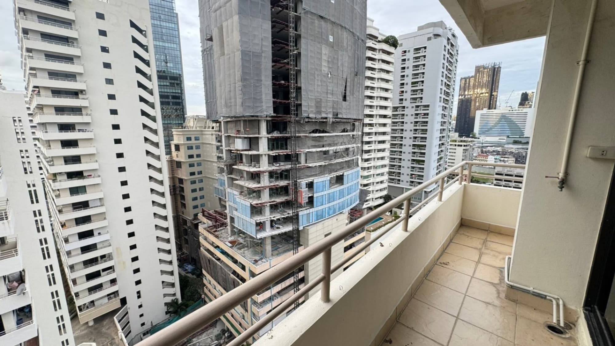 1 卧室 公寓 用于 出租和出售 在 Khlong Toei - Image 9