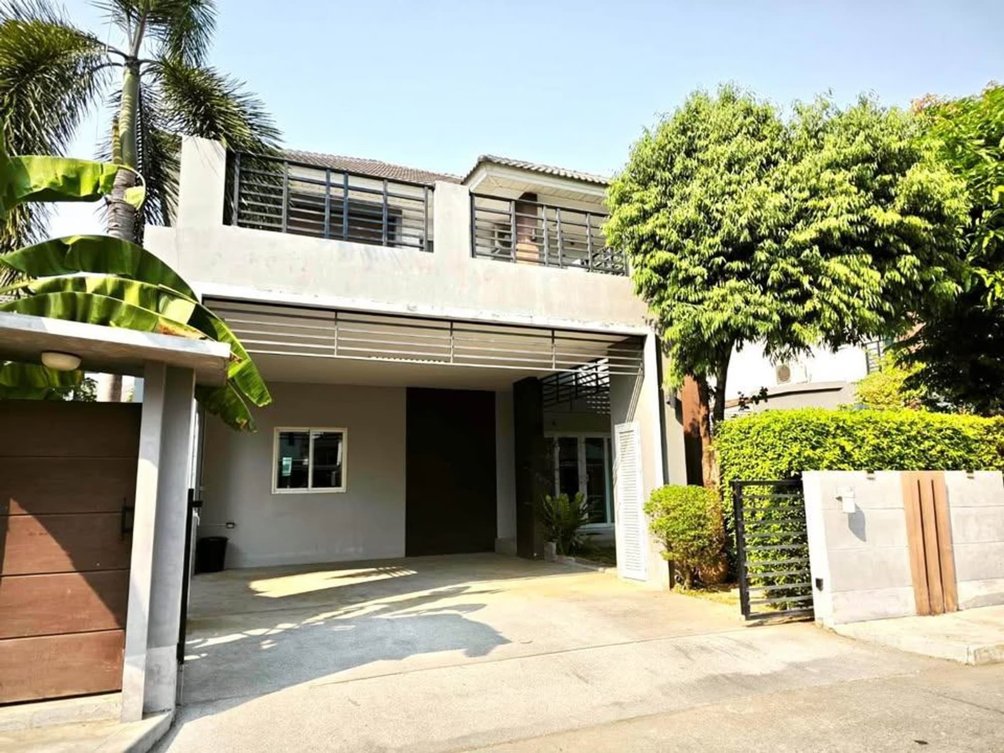 3 Bedroom House - Image 1