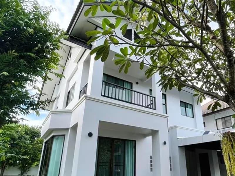 🔆 Good house with auspicious signs 🏡