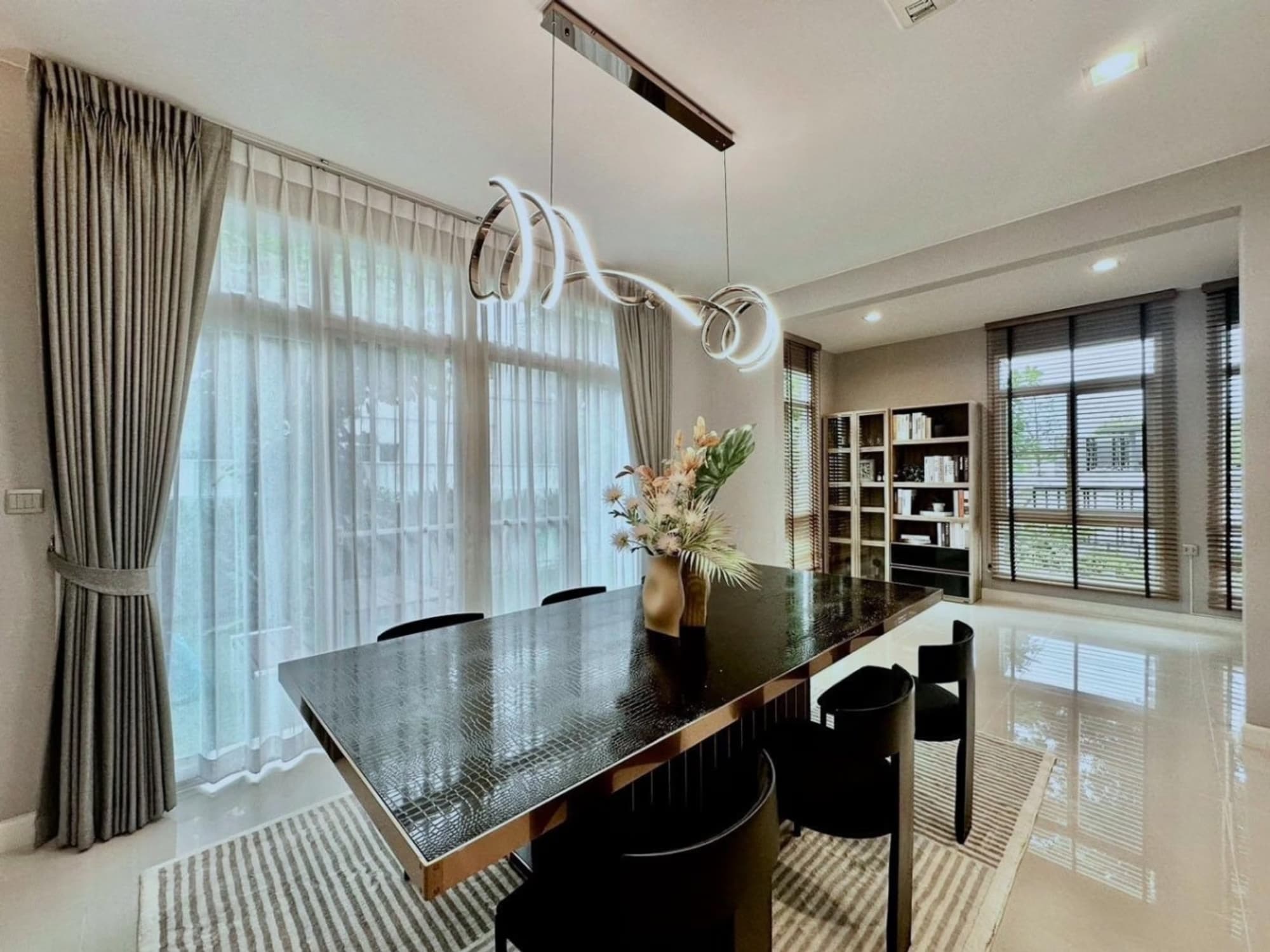 4 Bed House for Rent in Bang Phli - Image 20