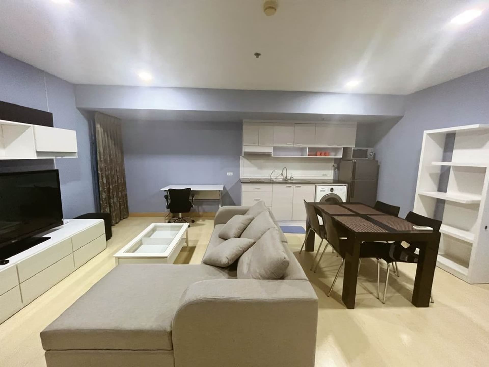 Condo for Rent at My Resort Bangkok - Image 9