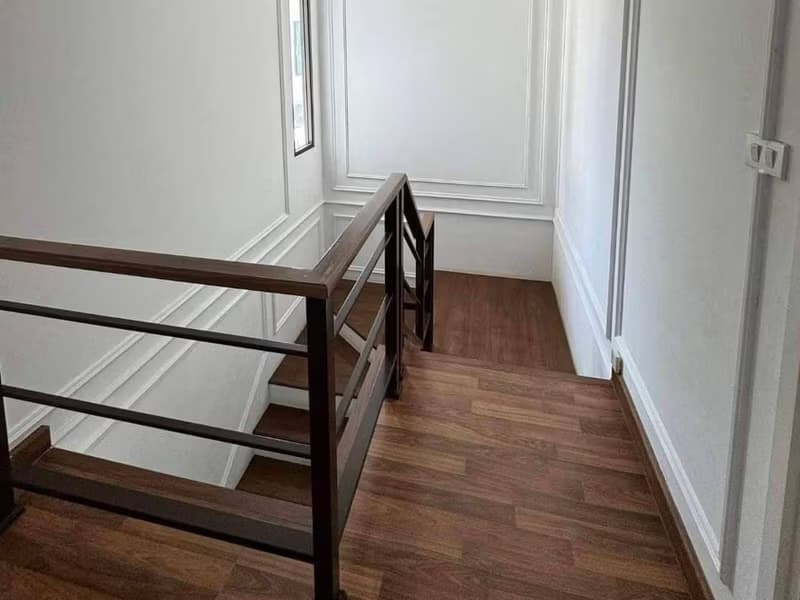 House for Sale at Pruksaville 73 Phatthanakan.