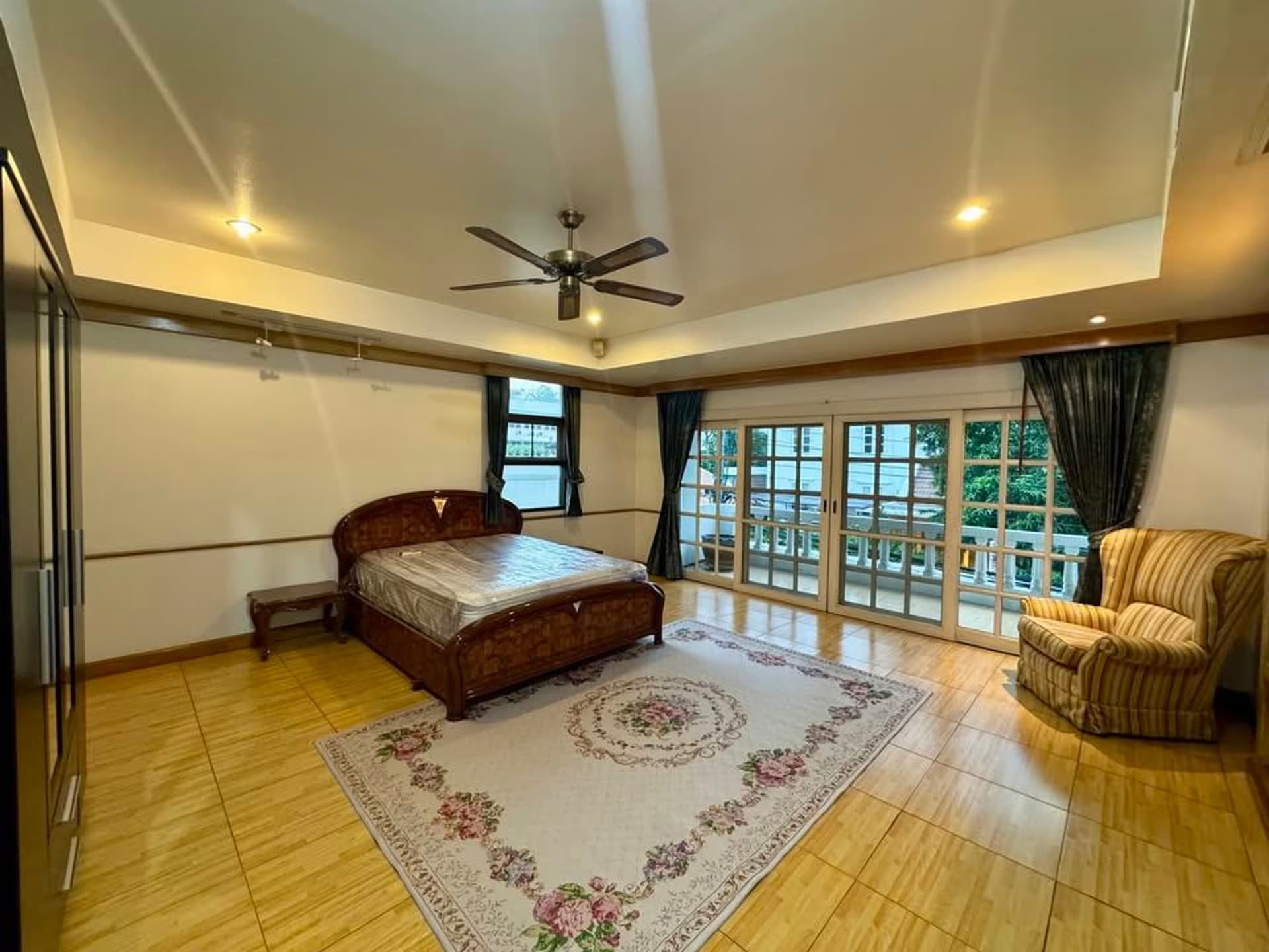 4 ห้องนอน บ้าน สำหรับ จำหน่าย ใน Sathon - Image 12