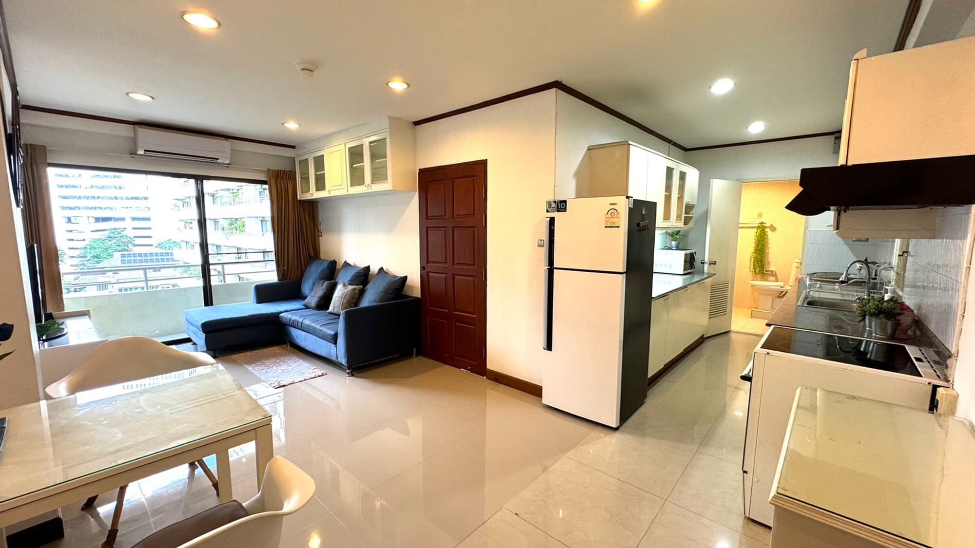 Condo for Rent at Saranjai Mansion - Image 5