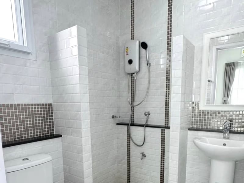 4 Bed House for Sale in Hang Dong