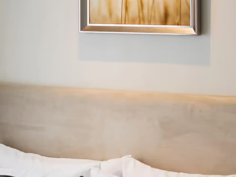 1 Bedroom Condo