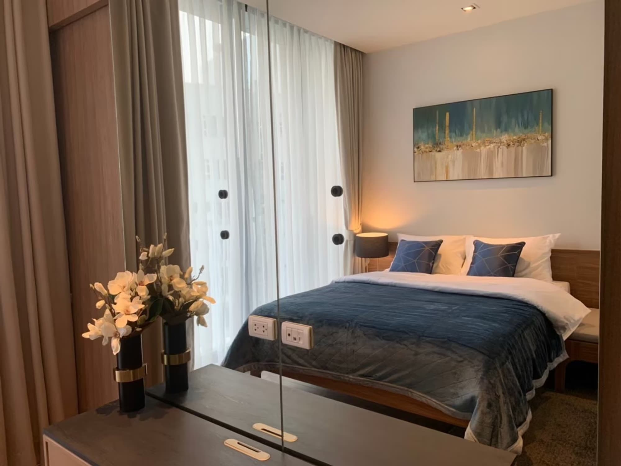 undefined Bed Condo for Rent in Khlong Toei - Image 1