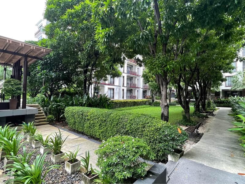 2 Bed Condo for Rent  Near Thailand Cultural Centre MRT