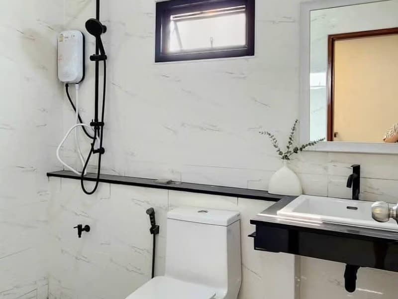 3 Bed House for Rent and Sale in Hang Dong District