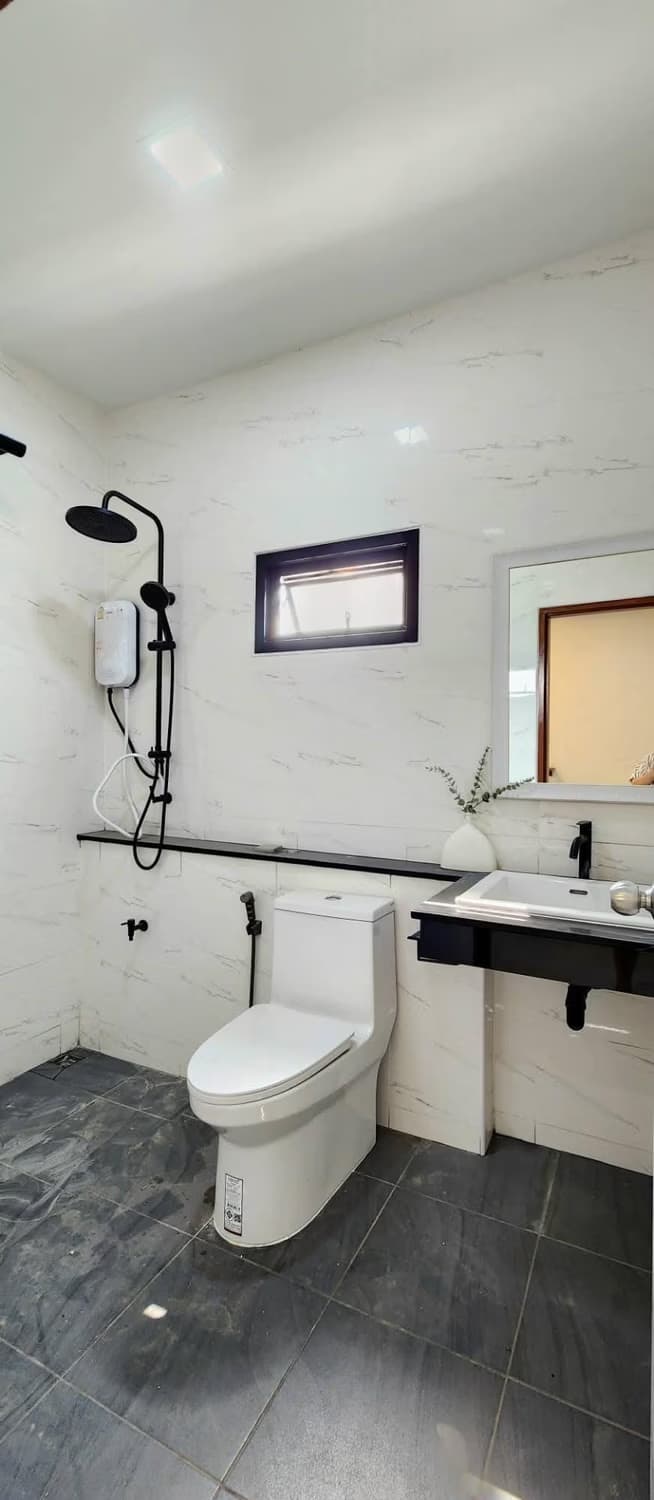 3 Bed House for Rent and Sale in Hang Dong District - Image 12