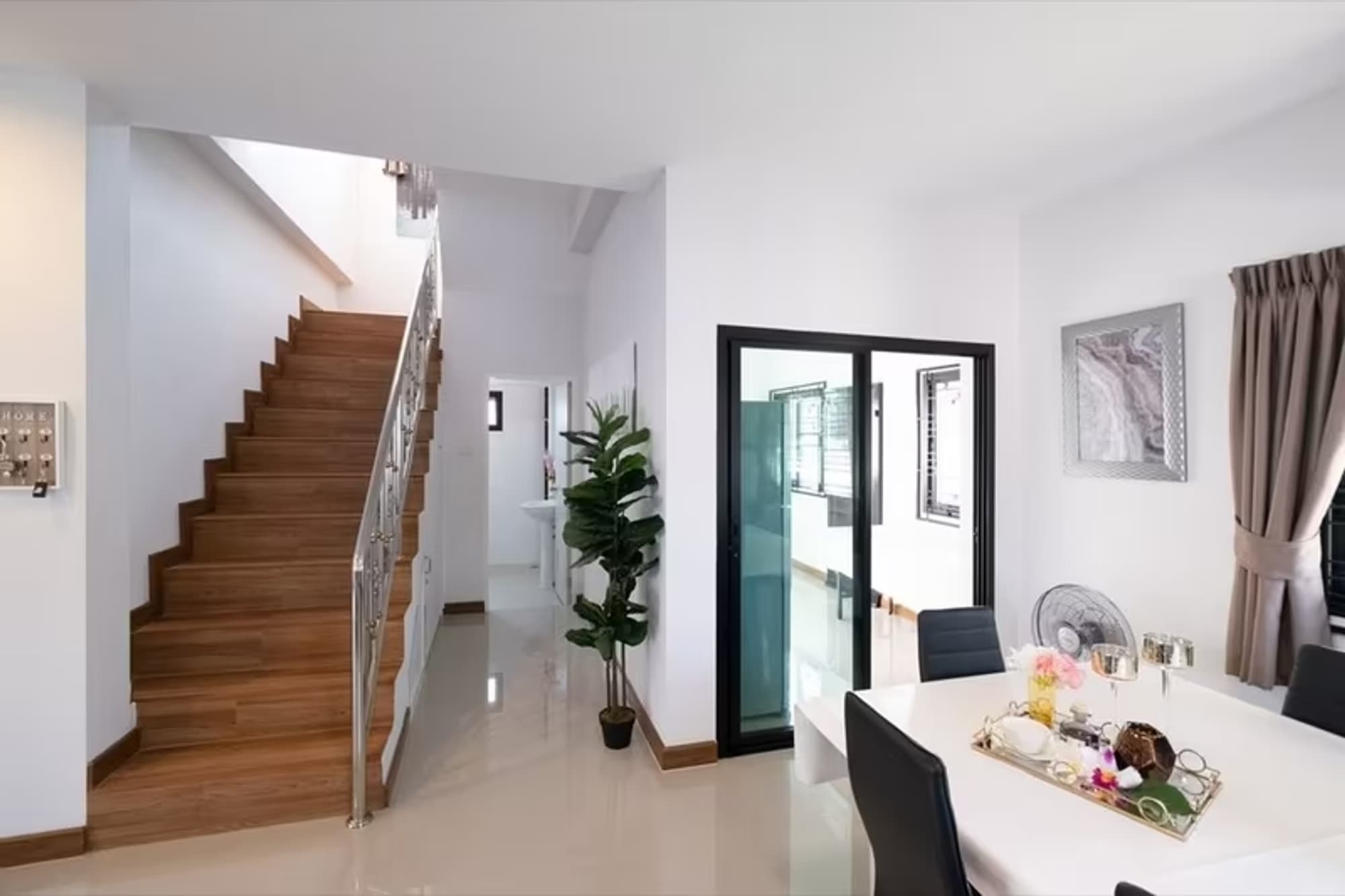 3 Bedroom House - Image 4