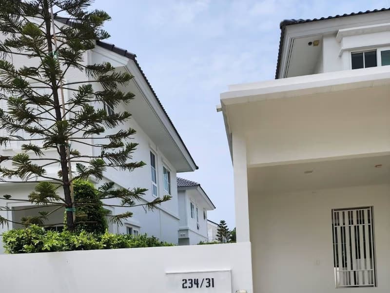3 Bed House for Rent in Bang Phli