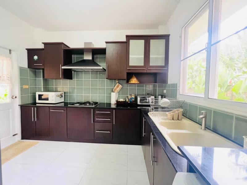 4 Bed House for Rent in Hang Dong