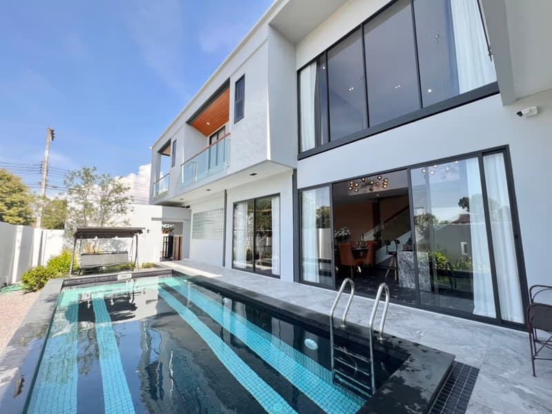 4 Bedroom House