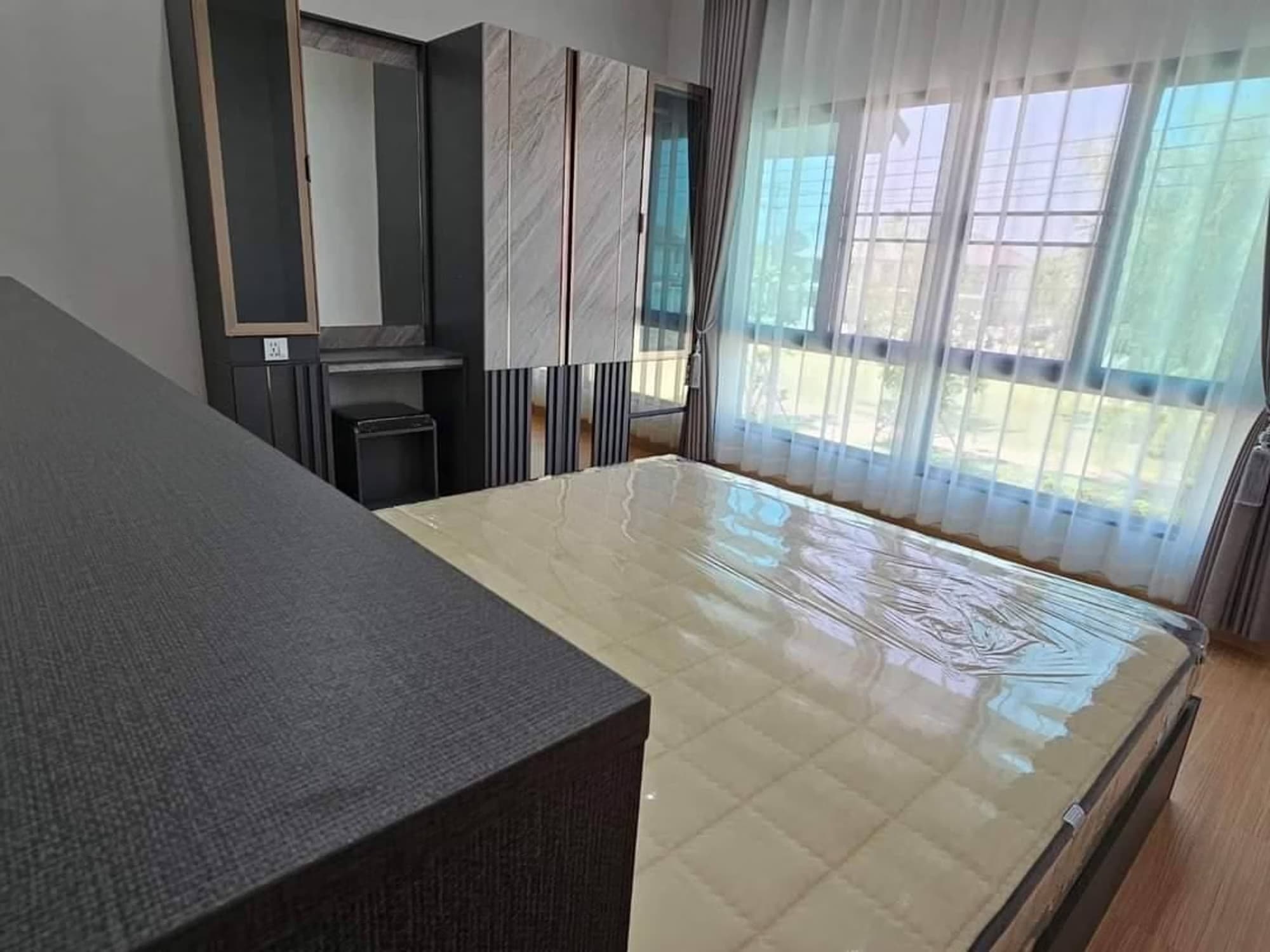 3 Bed House for Rent in Saraphi - Image 13