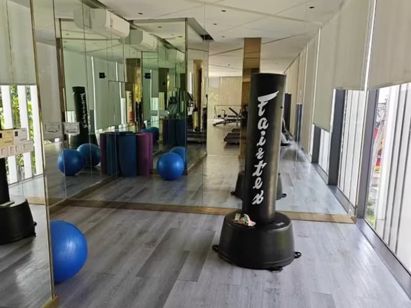 1 Bedroom Condo