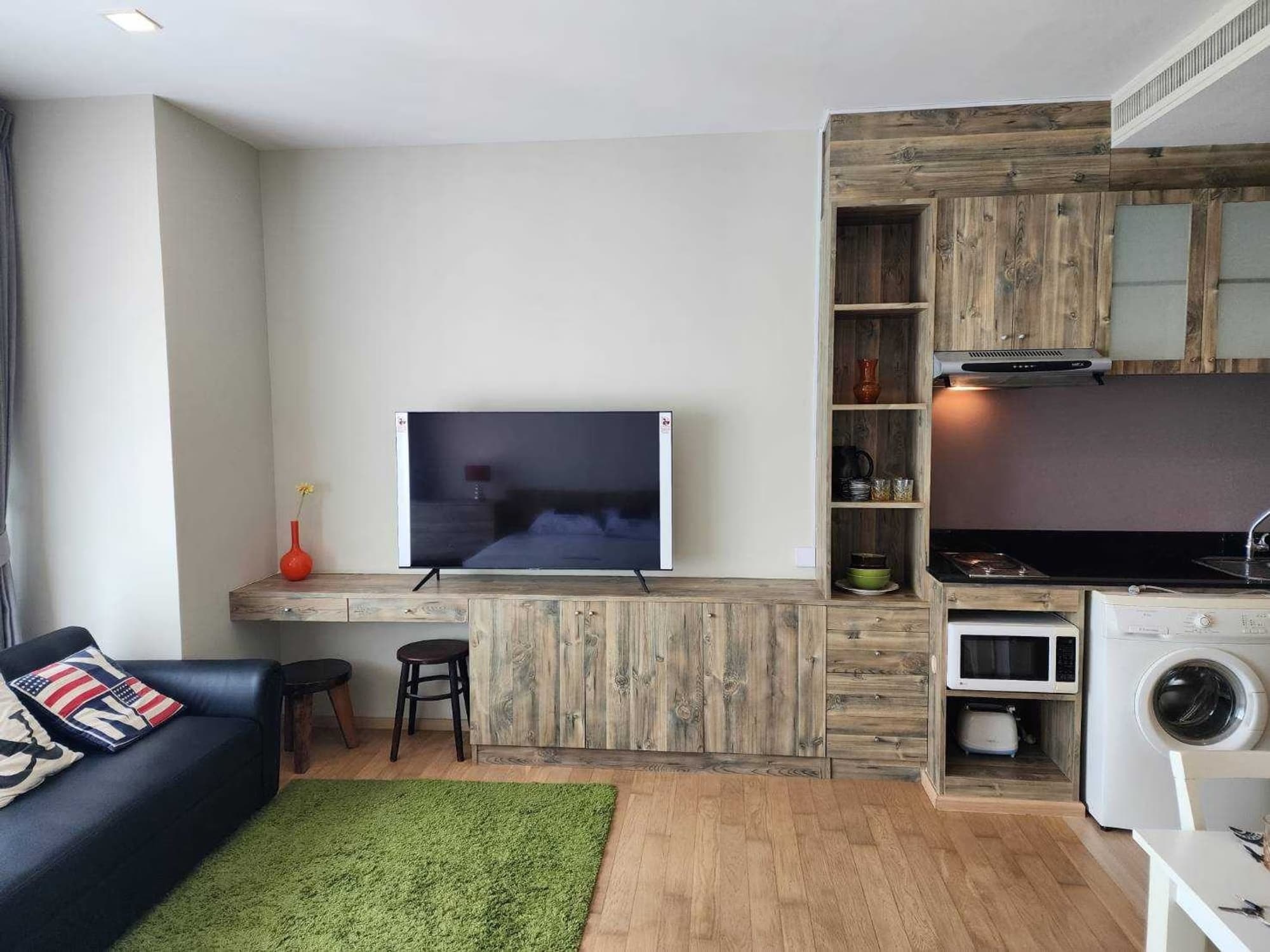 Studio Condo for Sale in Watthana - Image 3