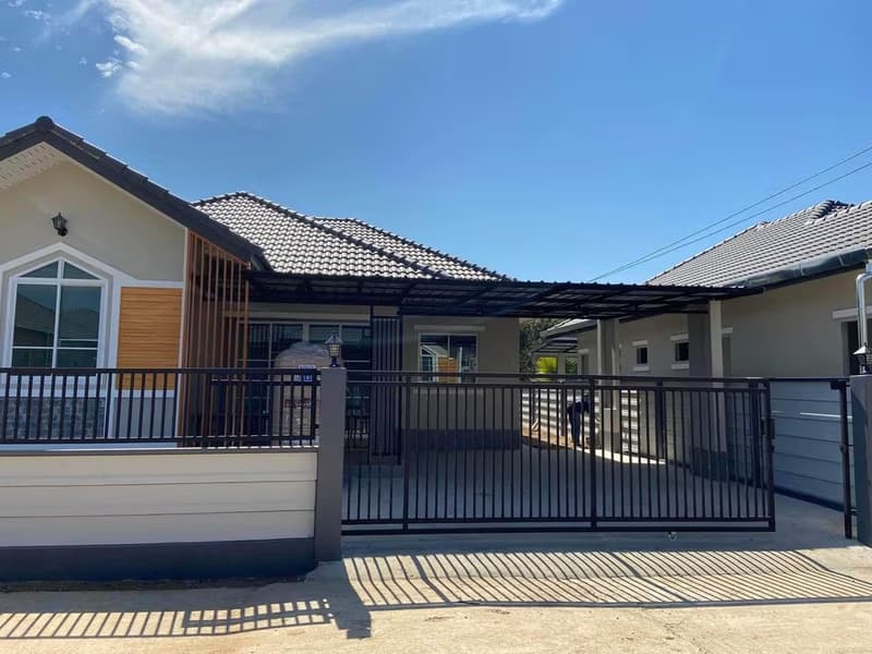 House for Sale, Rent in Pa Phai, San Sai.