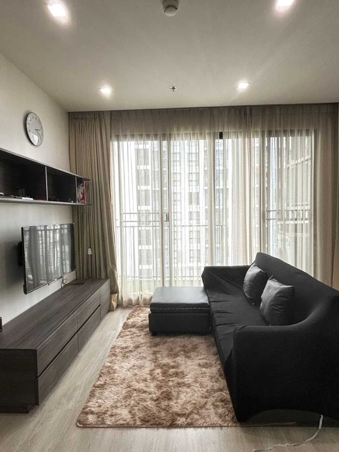 1 Bed Condo for Rent and Sale in Din Daeng - Image 4