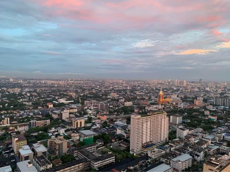 1 Bed Condo for Sale in Phra Khanong