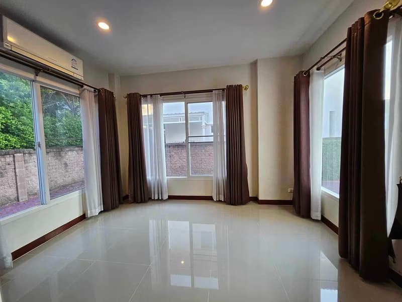 House for Rent in Ton Pao, San Kamphaeng.
