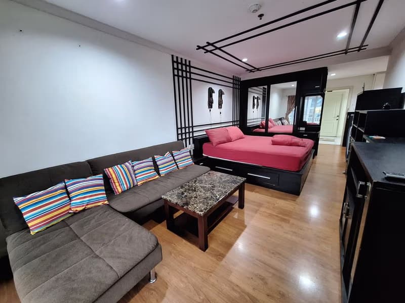 null Bed Condo for Rent  Near Asok BTS