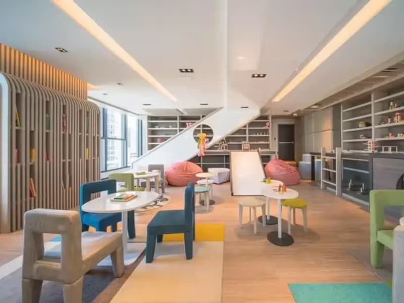1 Bedroom Condo