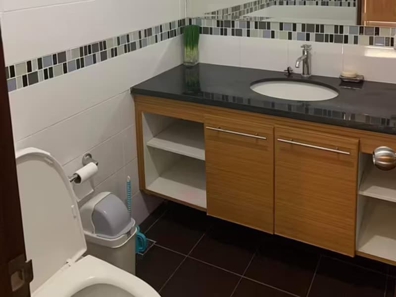 1 Bedroom Condo