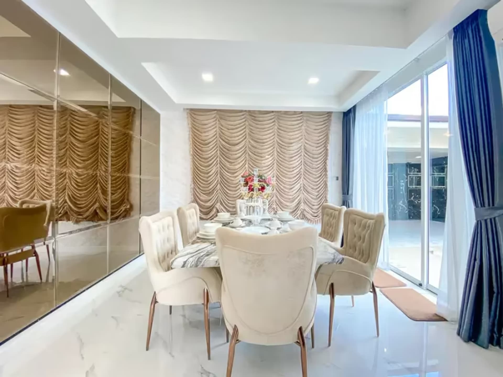 4 Bedroom House - Image 6