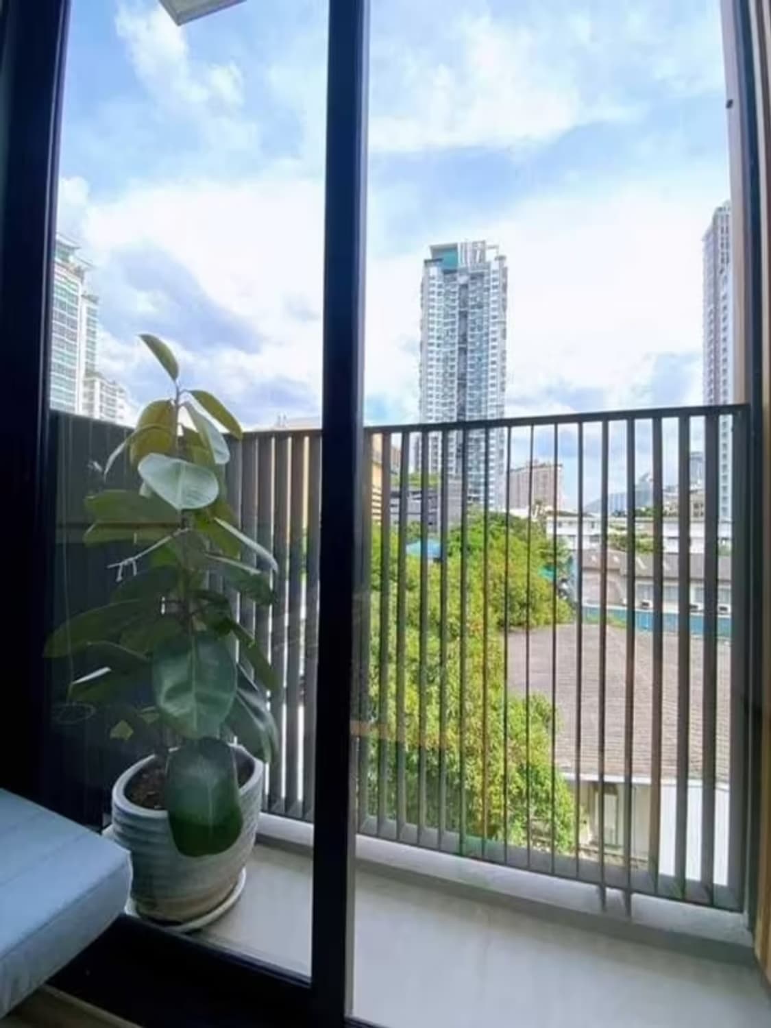 1 Bedroom Condo - Image 6