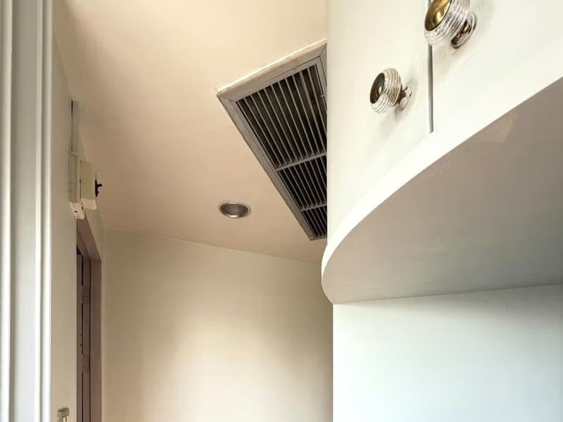 3 Bed Condo for Rent in Ratchathewi