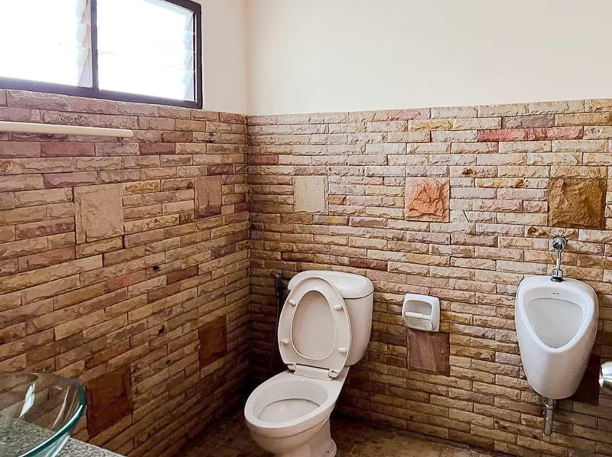 3 Bedroom House - Image 6