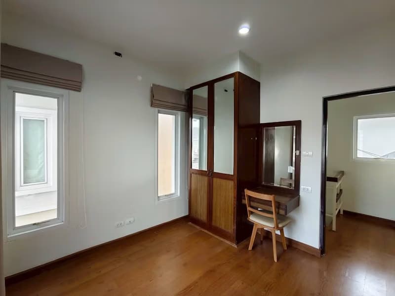 3 Bed House for Rent in San Sai