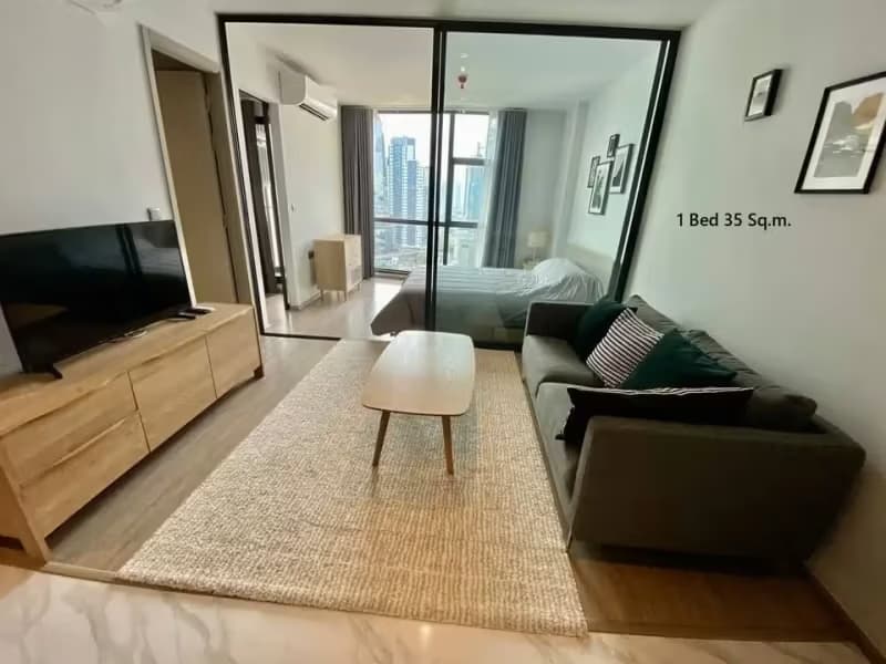 1 Bedroom Condo