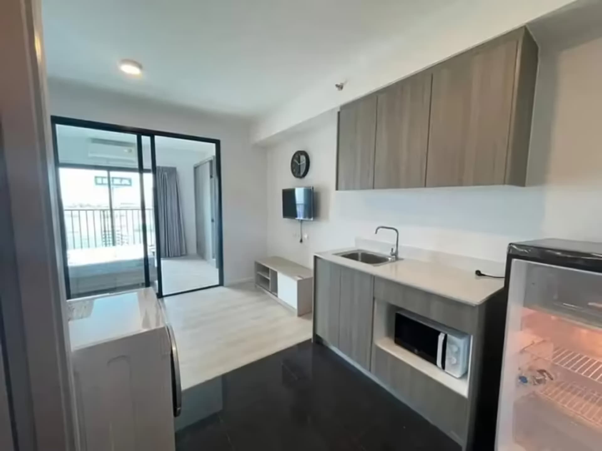 1 Bedroom Condo - Image 11