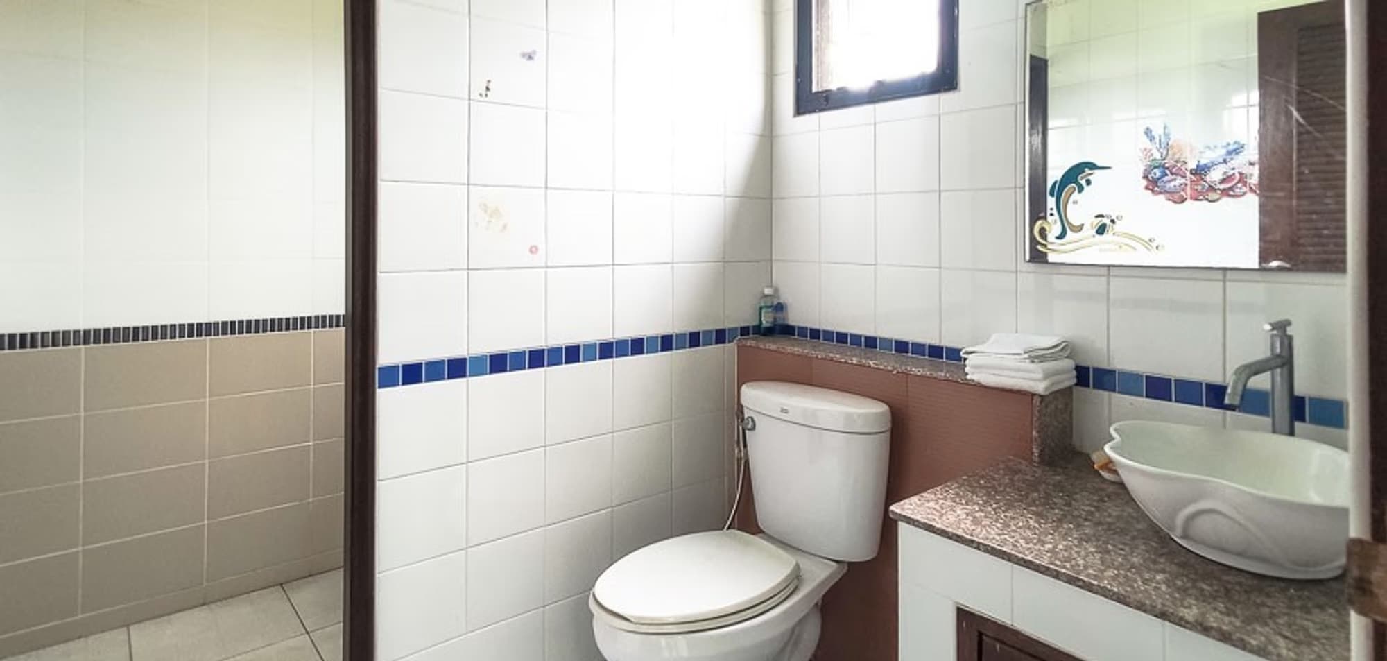 4 Bedroom House - Image 7