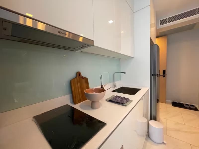 Condo for Sale at Hyde Sukhumvit 11