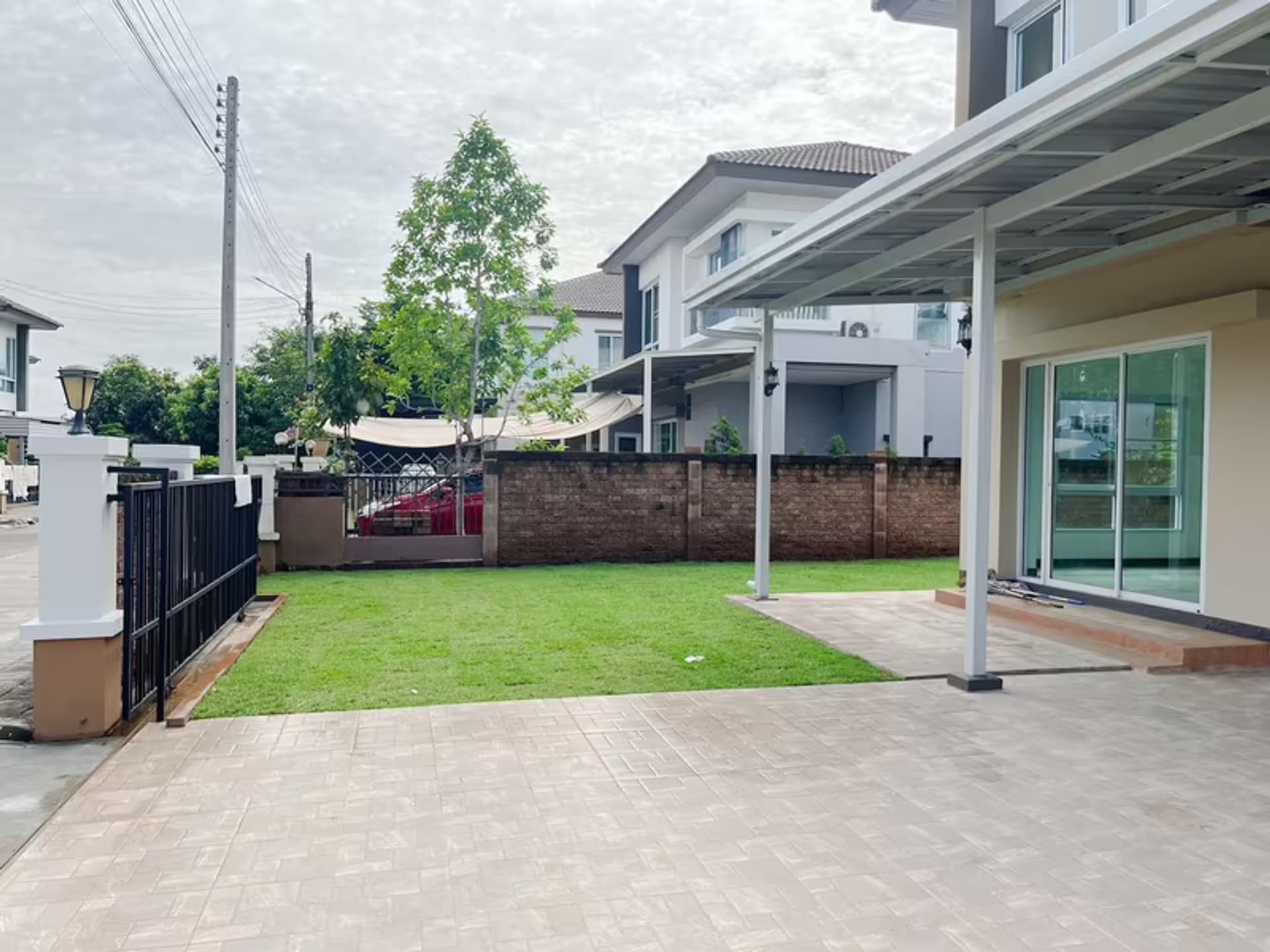 3 Bedroom House - Image 3