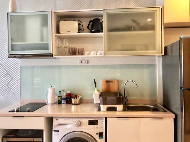 Condo for Rent at Astra Condo