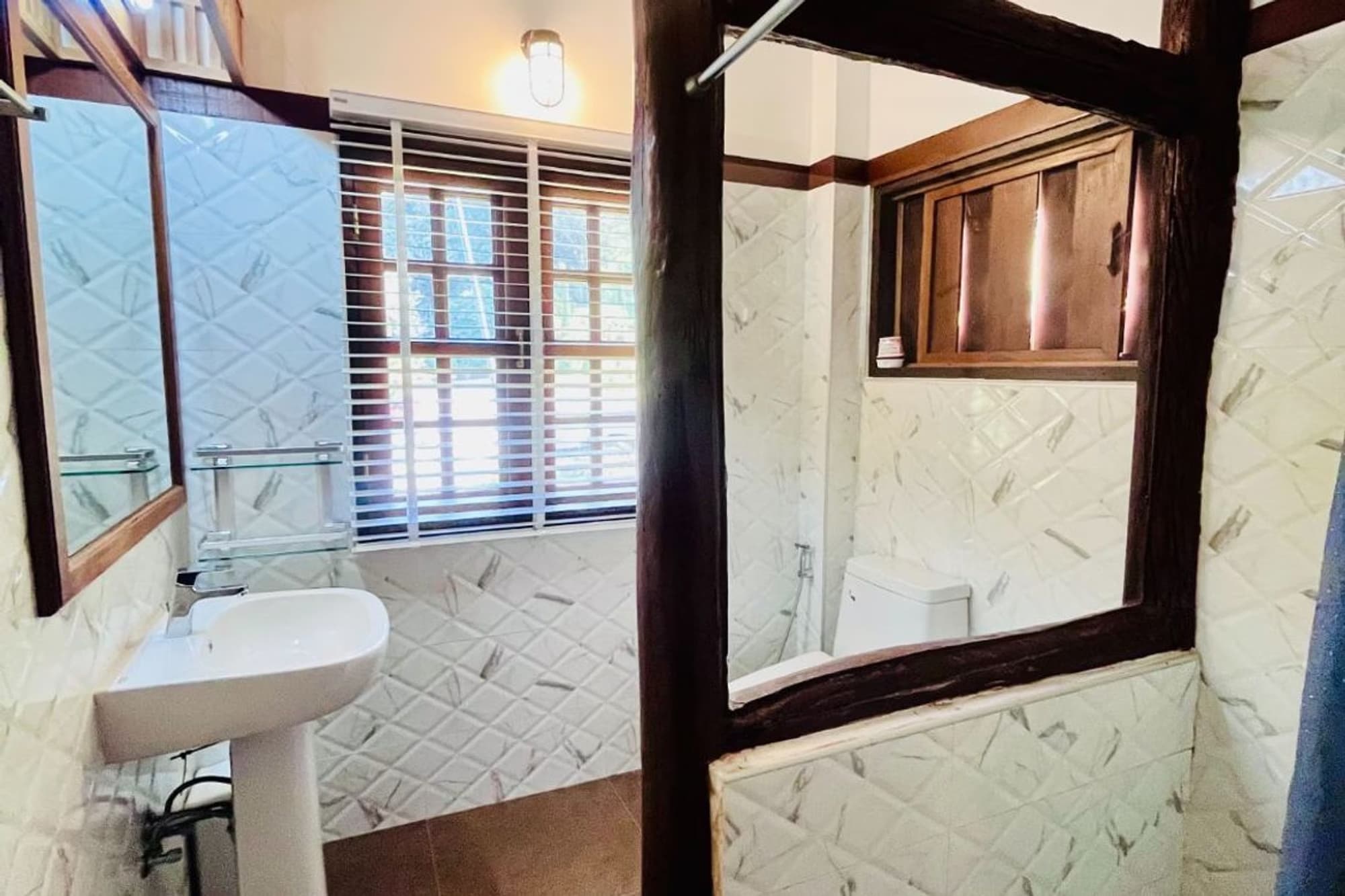 Swiss Style house for rent - 3 bedrooms, 4 bathrooms, surrounded by nature and stunning views - Image 28