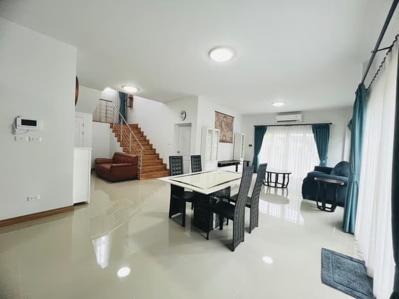 4 Bed House for Rent in Hang Dong